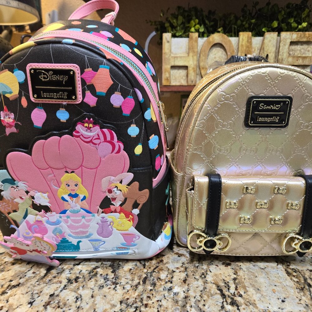 "ALICE IN WONDERLAND" LOUNGFLY
